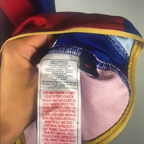 Nike Vintage Fc Barcelona 2007 Jersey - Picture 7 of 9